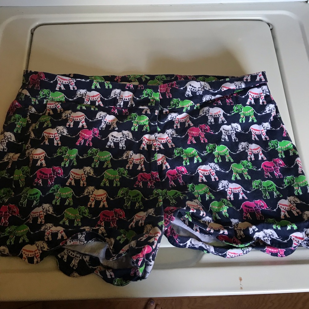 Crown & Ivy shorts